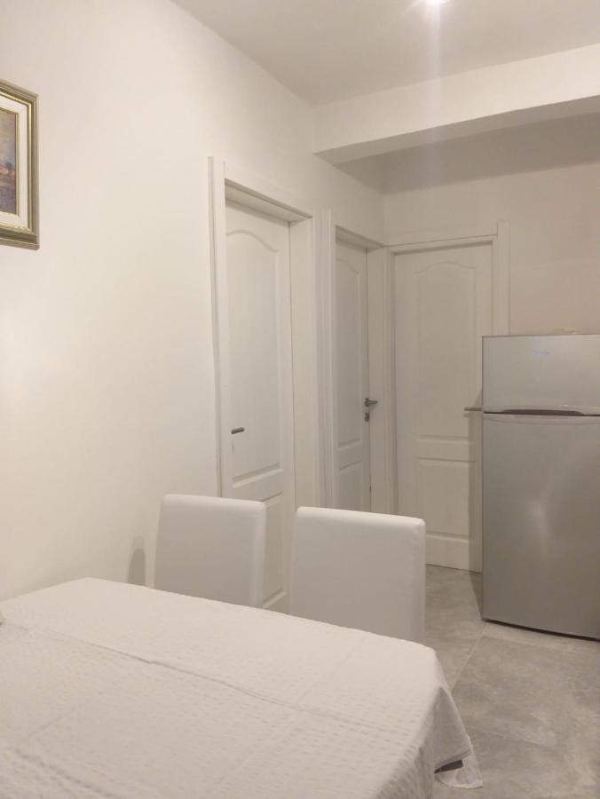 Sandy Apartment Nin Exterior foto